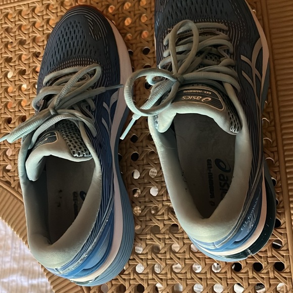 ASICS Running shoes - Picture 7 of 8